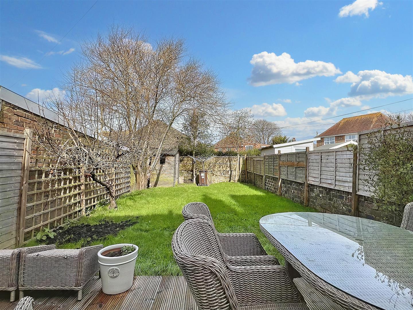 Property Details for Victoria Road, Polegate Town Property Estate
